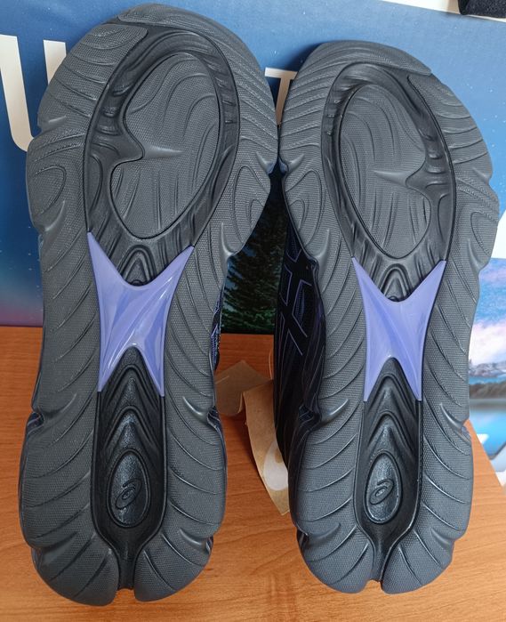 Asics Quantum 360