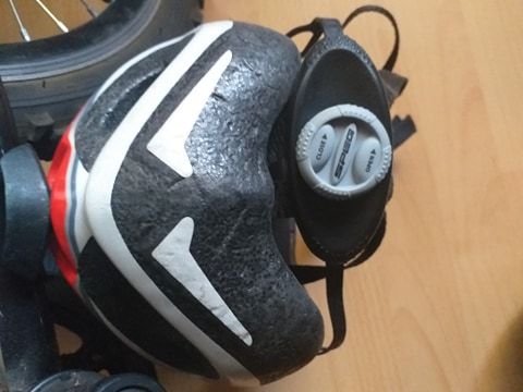 Каска за велосипед SPEQ с регулиращ механизъм