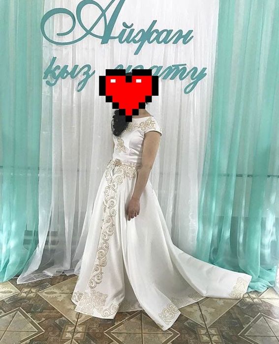 Продам платье на узату в национальном стиле