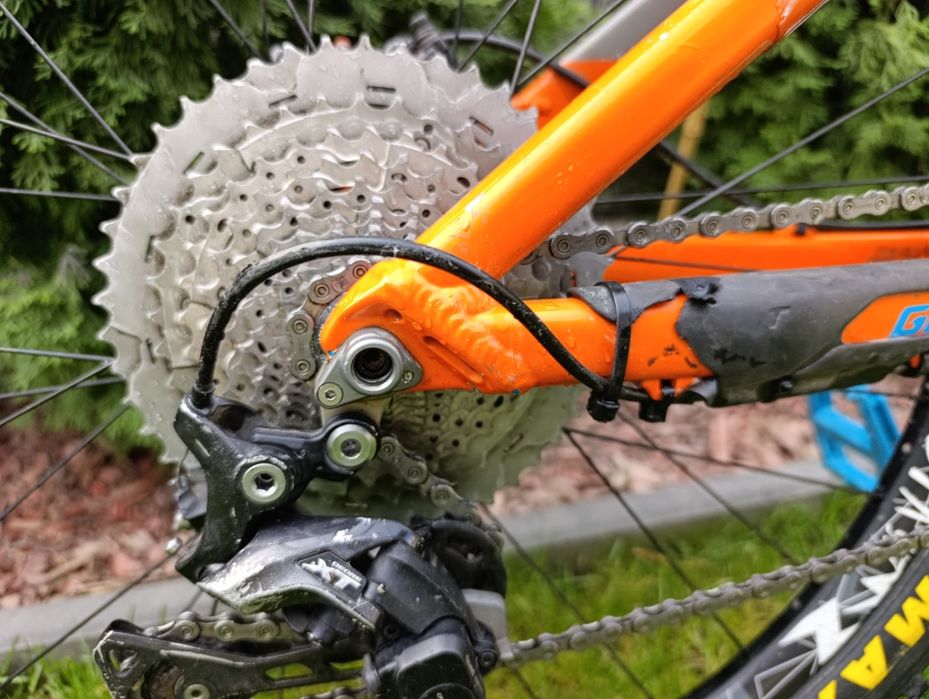 Планински велосипед Мекица GIANT REIGN за скачане. 27,5/XL