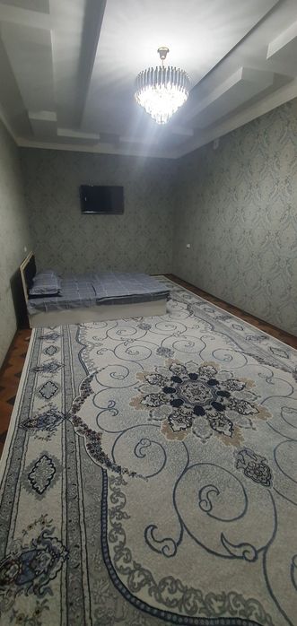 Hovli kunlik ijaraga beriladi.Sam shahar bogishamol.