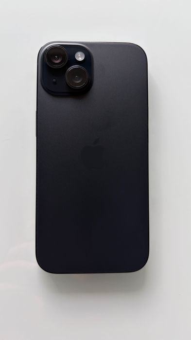 iPhone 15 128GB - Black | Всичко работи (Пукнат дисплей)