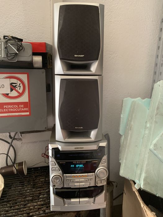 Combina muzicala Sharp CD - BA 1300