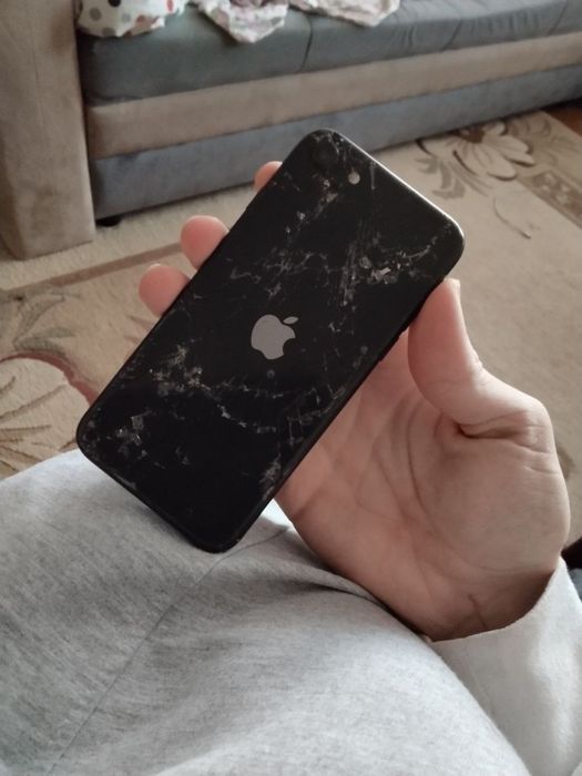 Iphone se 2020 обмен