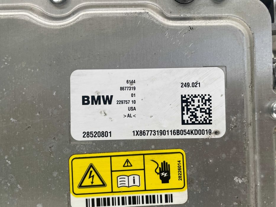 invertor tensiune Bmw cod 8677319