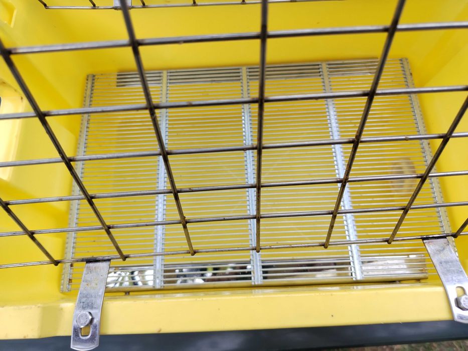 Вана за разпечатване на пчелни пити