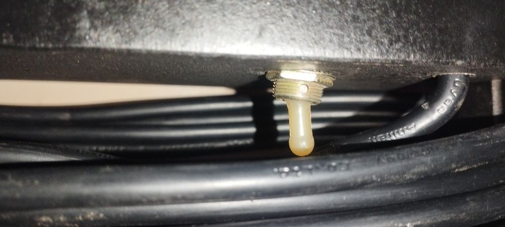 Прожектор 1000 ват доира учун