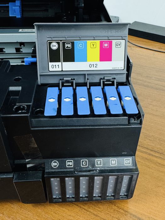 Продам epson L8180