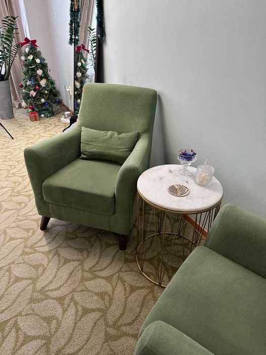 Продам журнальный столик