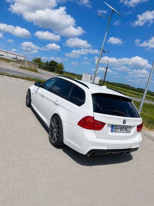 BMW Seria 3 E91 LCI 318d Touring – an 2012 – 143 CP