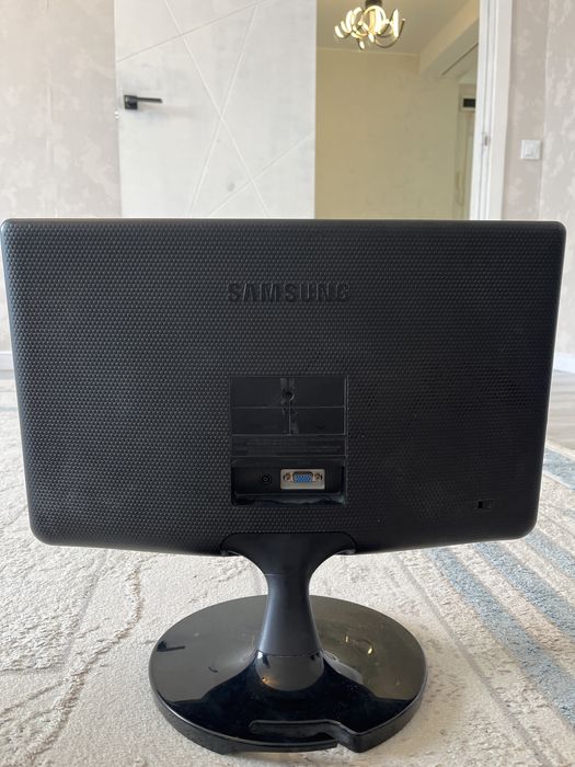 Манитор,Samsung,