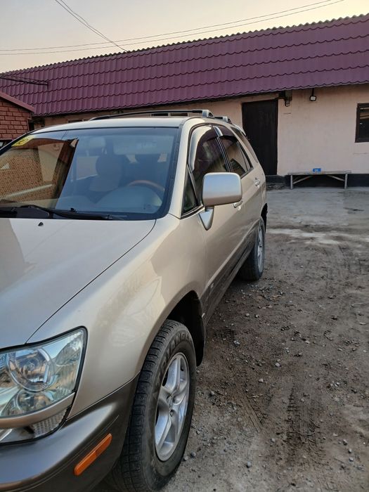 Лексус рк 300продам