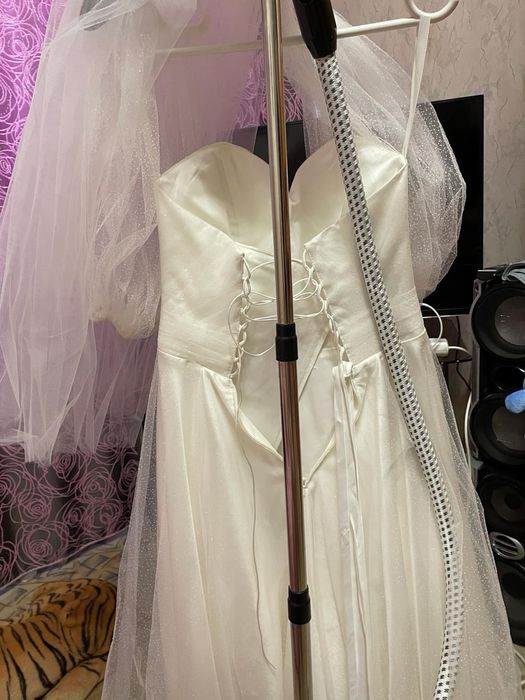 Продам свадебное платье