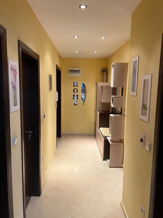 Дава се под наем Тристаен апартамент в Кърджали, Център - 114 кв.м за 408 € - Снимка #6