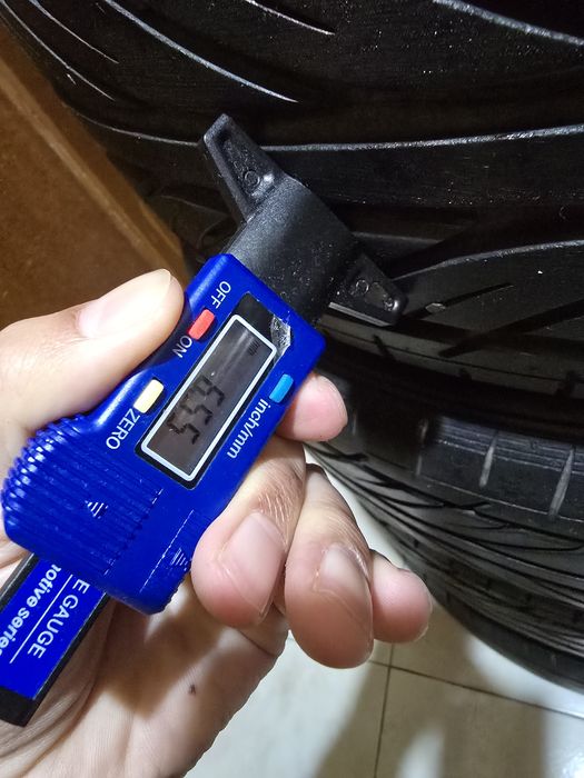 Продават се, гуми