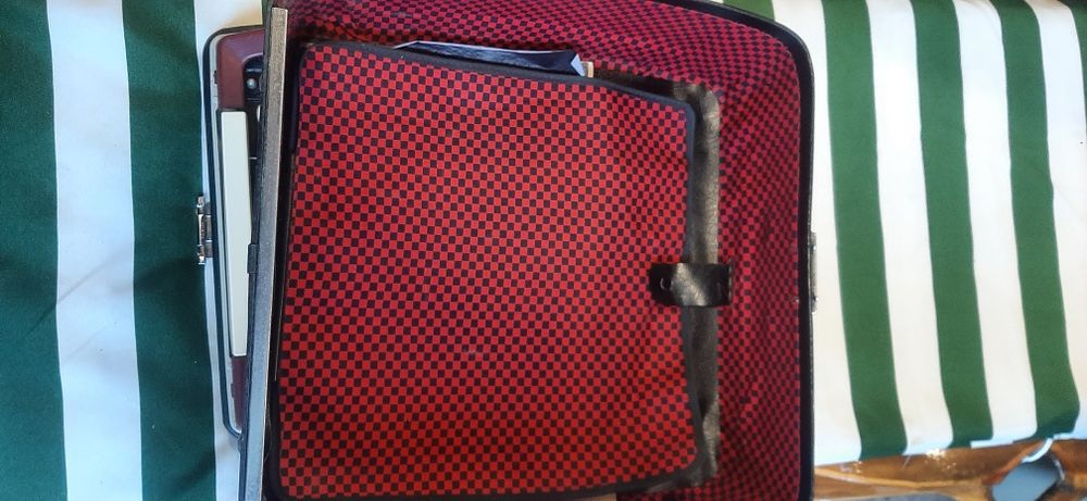 Пишеща машина МАРИЦА 12