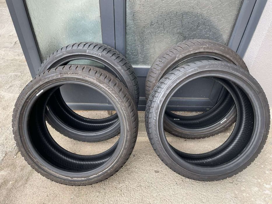 Зимни гуми Pirelli 225/40/18