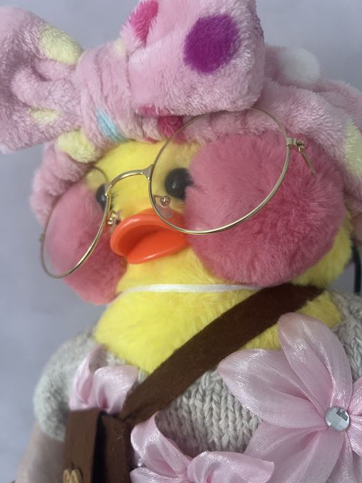 Продаю утку игрушечную