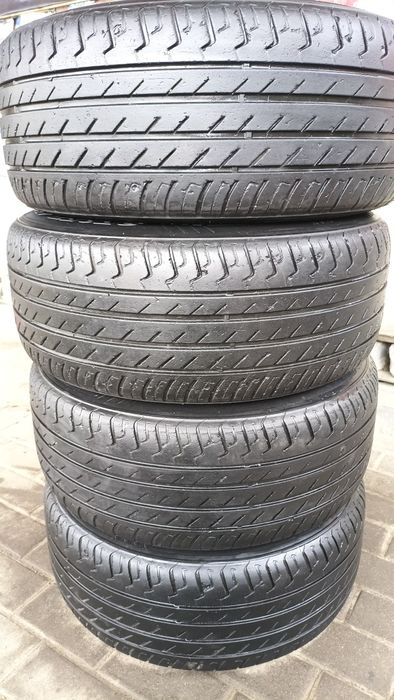Диски BMW с резиной TRIANGLE 225/55R16.