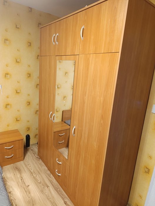 Спалня обзавеждане