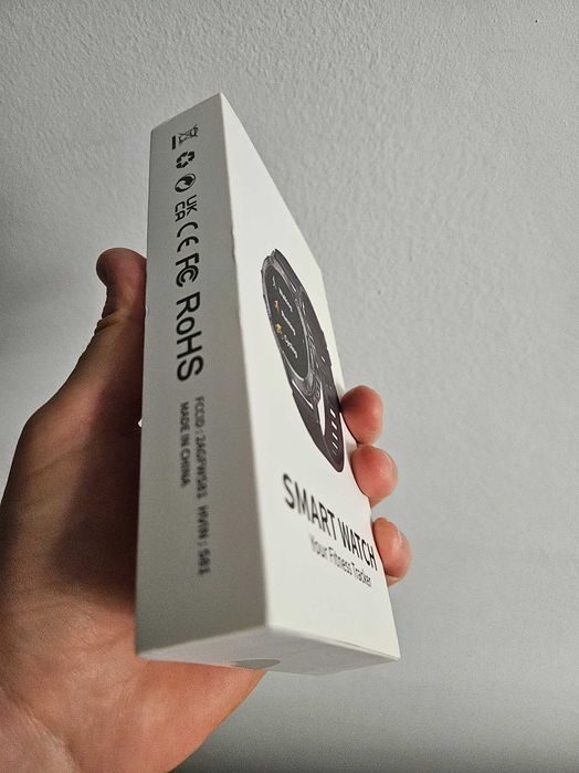 Smart watch fitnes tracker S81 nou la cutie.