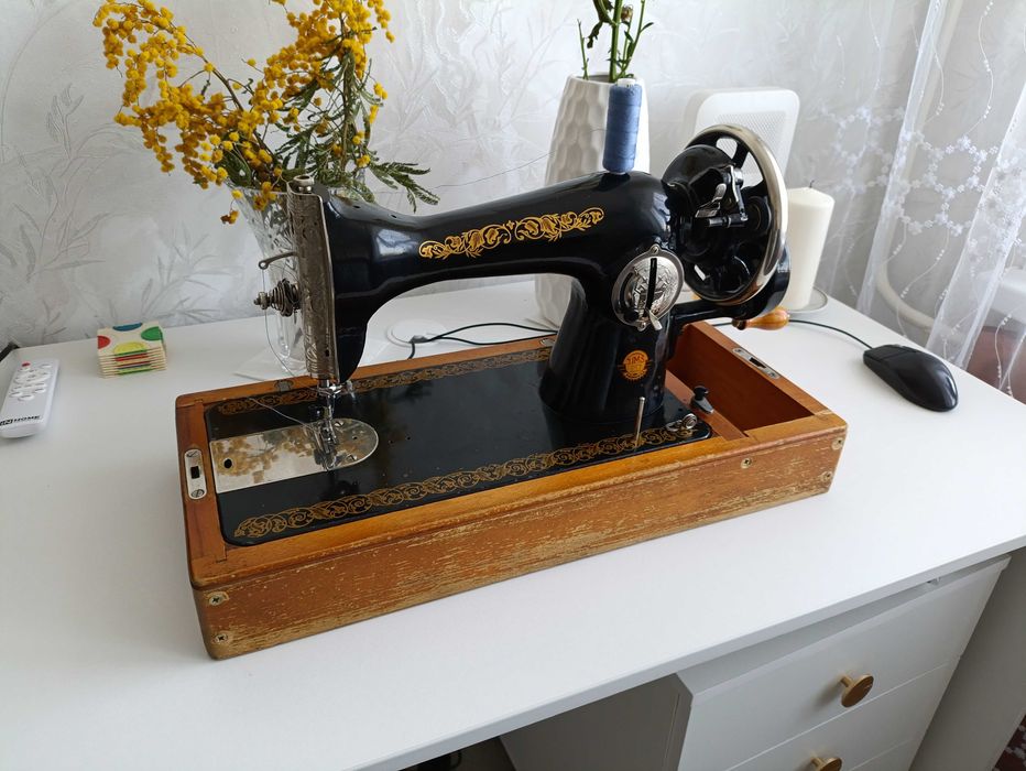 Швейная машина ручная
