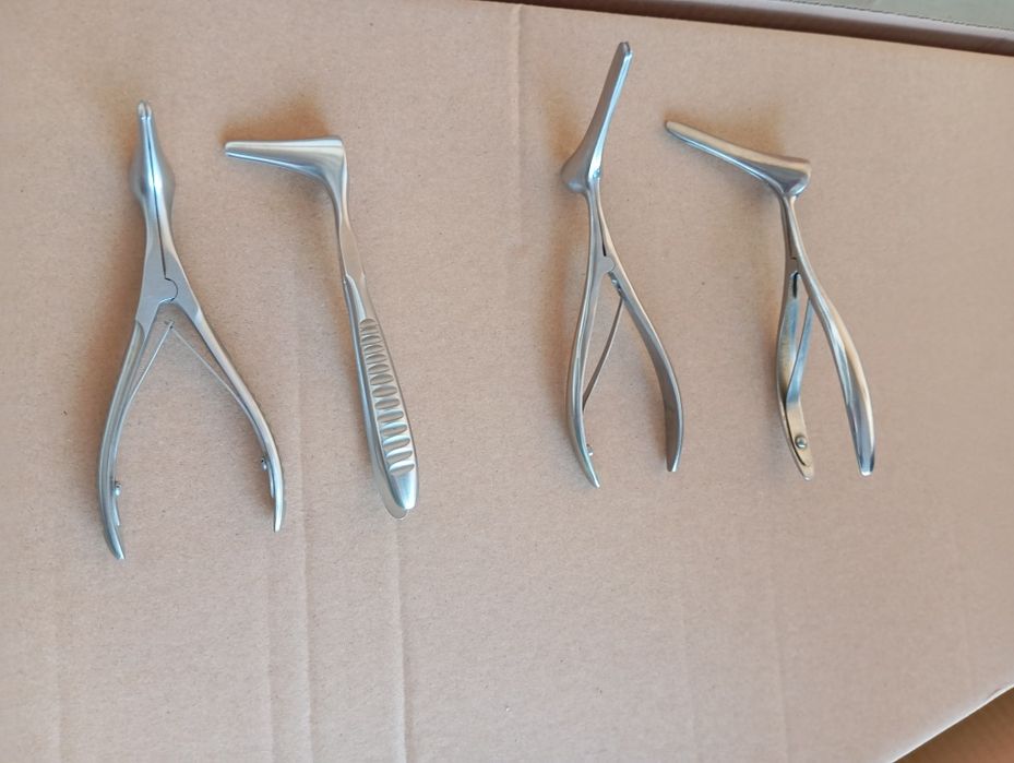 Комплект медицинских инструментов