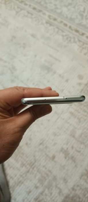 Сотилади продается samsung galaxy s10 5g 512gb