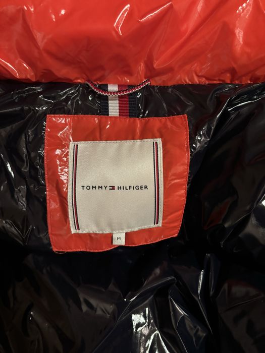 Оригинално дамско яке Tommy Hilfiger