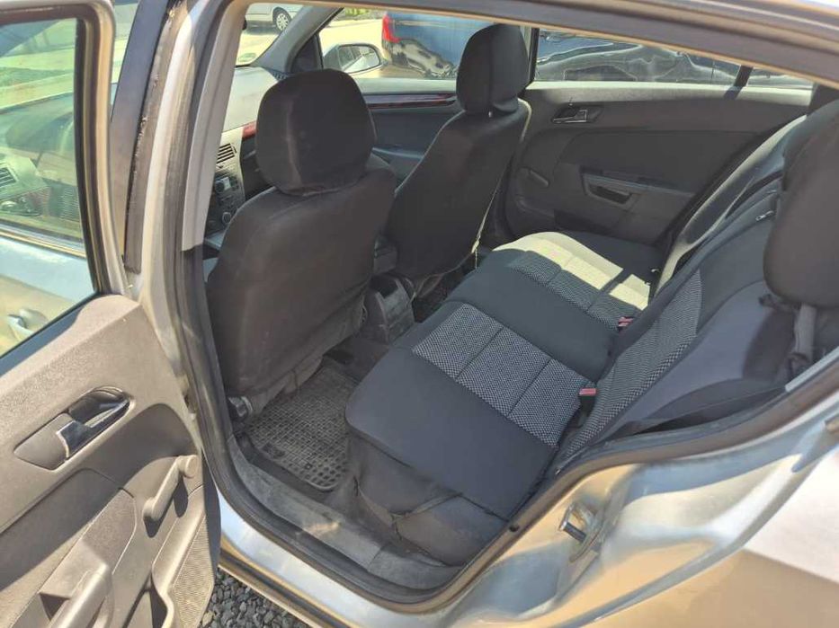 OPEL Astra 2004 — imagine 3