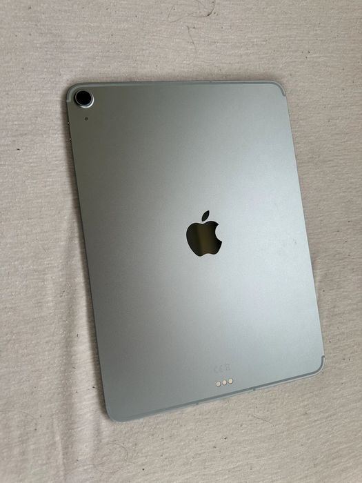 iPad Air M3 1TB заключен, версия 26.1