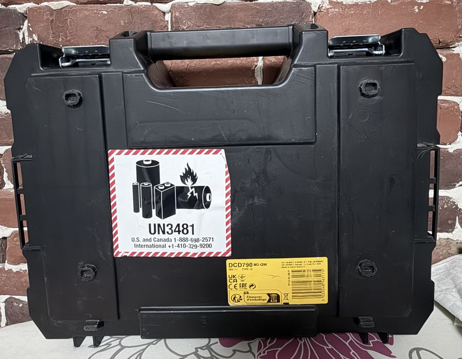 Trusa dewalt noua ! 100% originala !