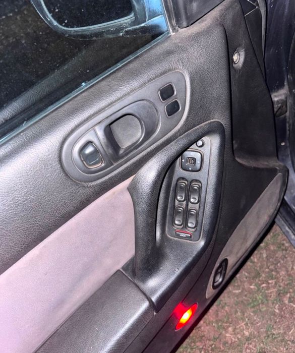 Авто Mazda xedos 9