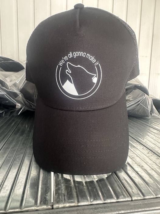 Шапки - разпродажба