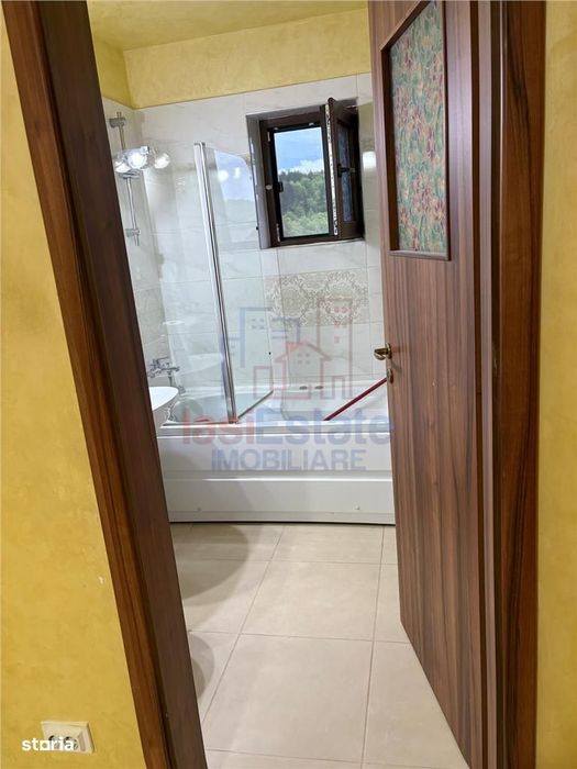 Apartament de 2 camere, decomandat, Poitiers