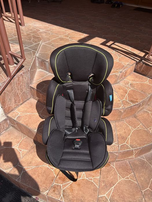Vand scaun auto u grow