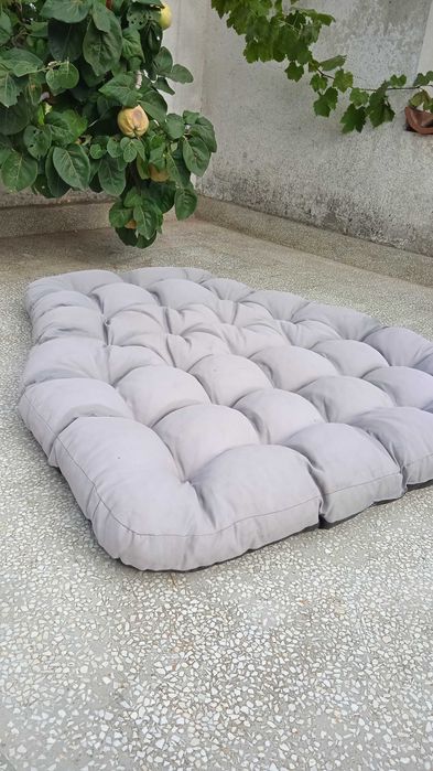 Възглавница за градинска пейка