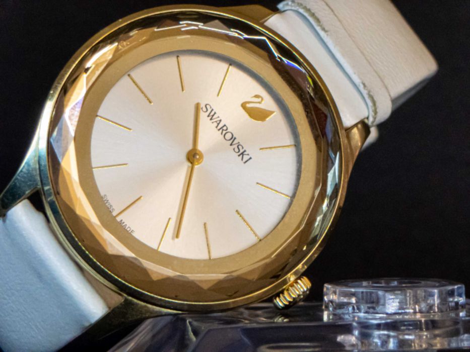 Дамски часовник Swarovski Octea Nova