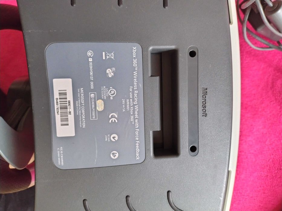 Volan si pedale xbox 360.