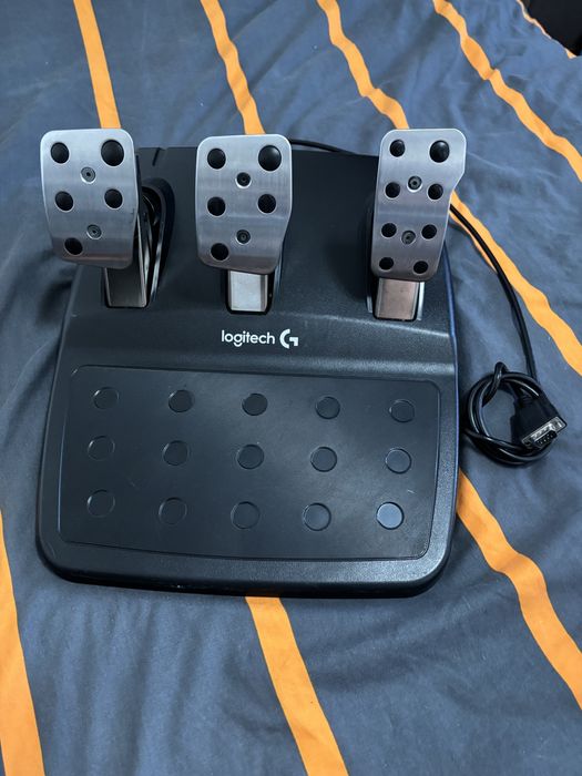 Vand volan Logitech g29 DEFECT