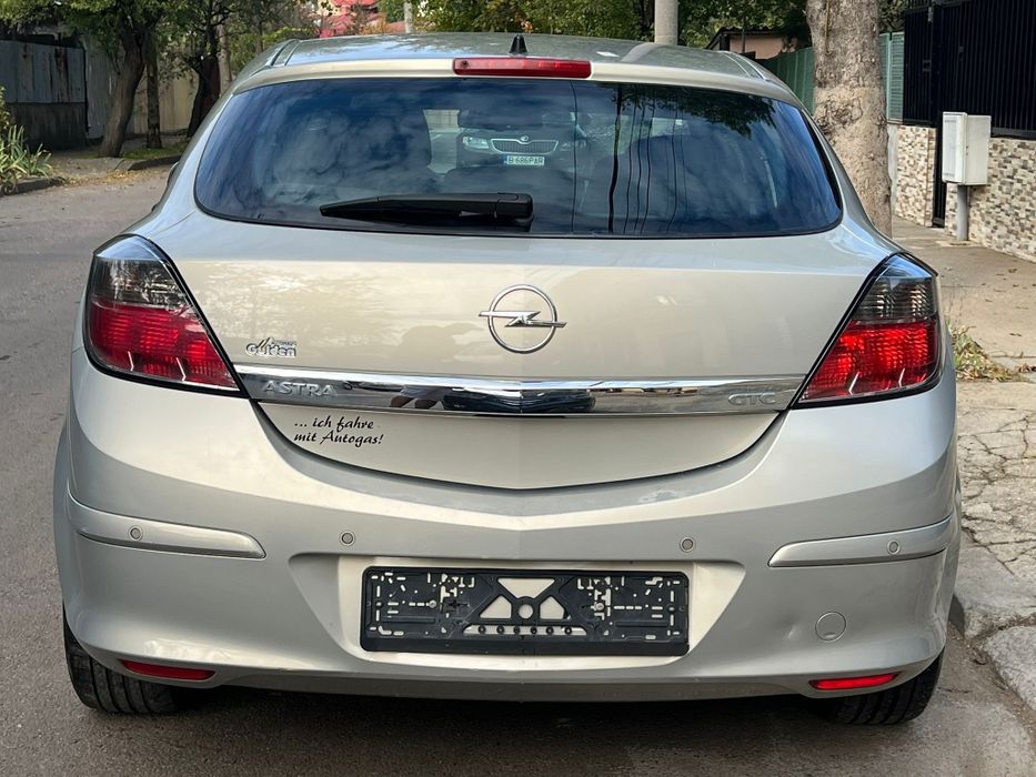 Opel astra H 1.6 benzină +Gas