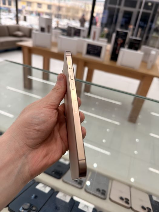 iPhone 16 pro max desert