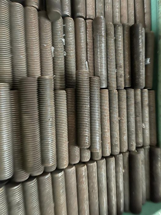 Шпилка с гайкой М30х160