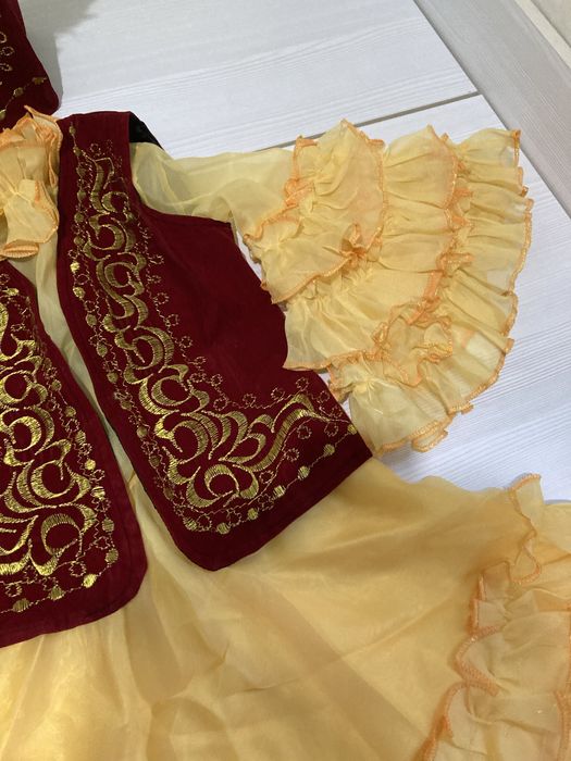 Национальное казахское платье