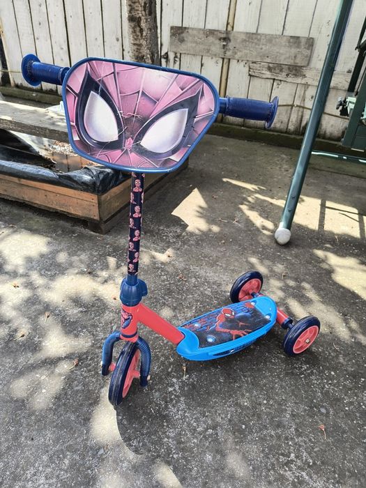 Trotineta Spiderman