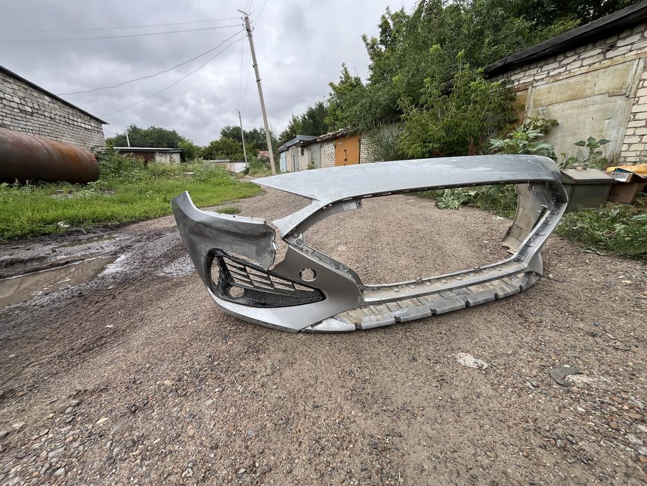 Продам бампер Hyundai i30