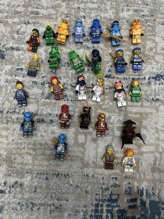 Продаю лего ниндзяго минифигурки