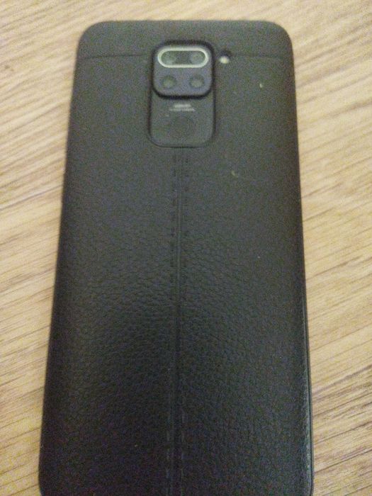 Redmi note 9 продаю срочно