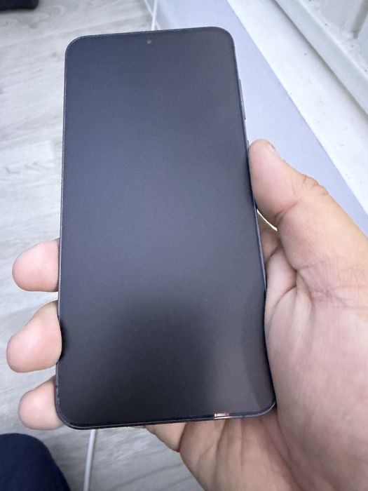 Samsung S 23 Plus, память 512 гб.