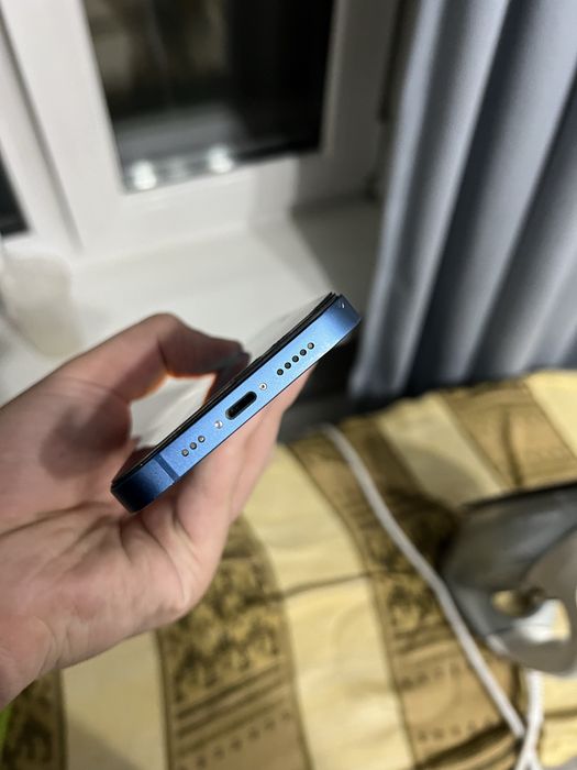 Iphone 13     Б/у
